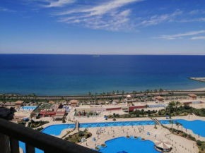 Penthouse 5 bedrooms at Porto Sokna pyramids Family only
